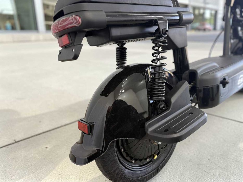 Електроскутер Oscar Mini PRO 450W 48V 12Ah чорний для міста