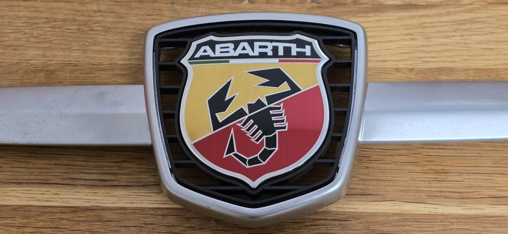 Znaczek logo emblemat ABARTH Fiat 500