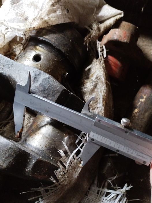 Коленвал т-40  гарному стані