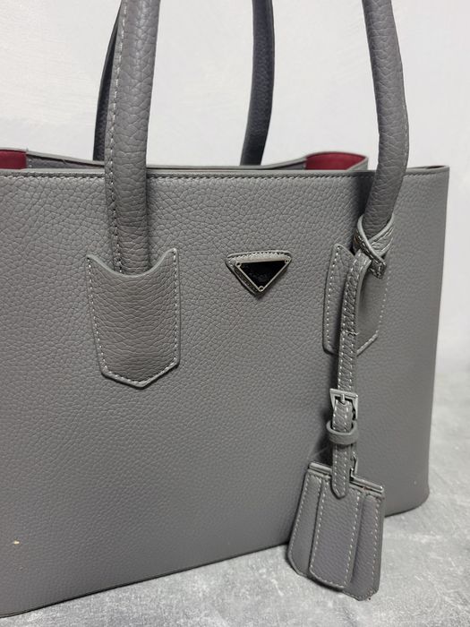 Сіра сумка-шопер