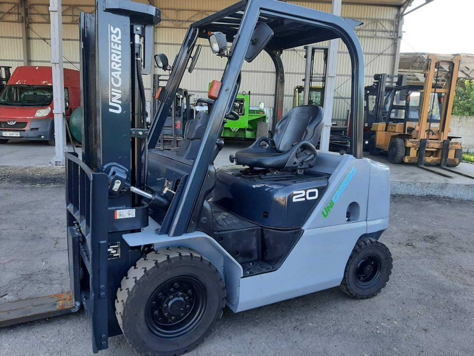 Вилковий навантажувач Nissan FD20T5M