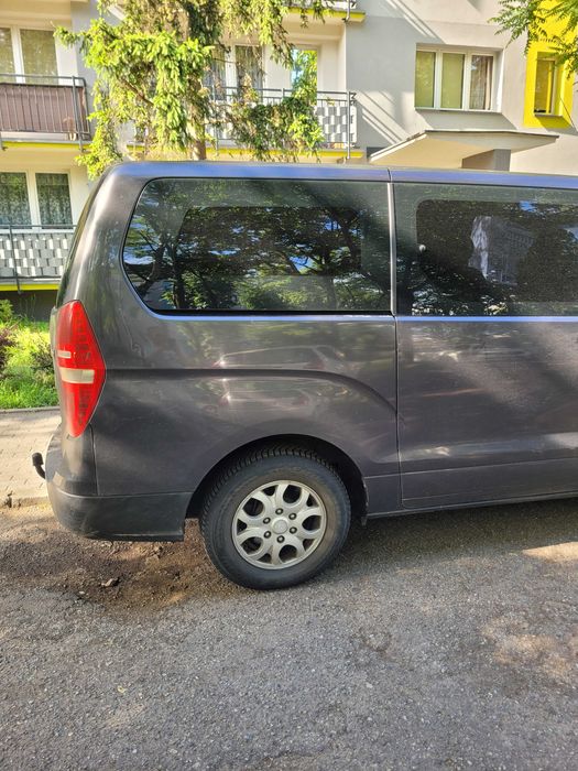 Hyundai H1 2008r