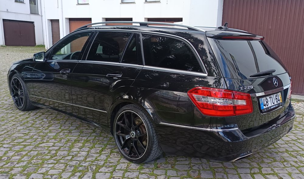 Mercedes E 220 ano 2012