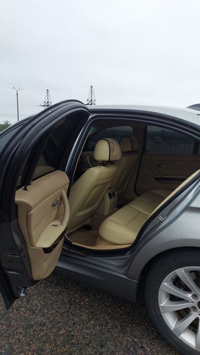 Продам bmw 328i ресть е90