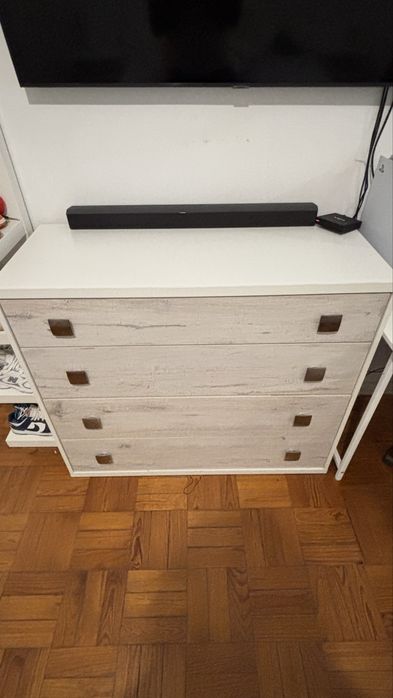 Conjunto de Quarto Moderno (Roupeiro de Correr + Cómoda + 2 Mesas de Cabeceira)