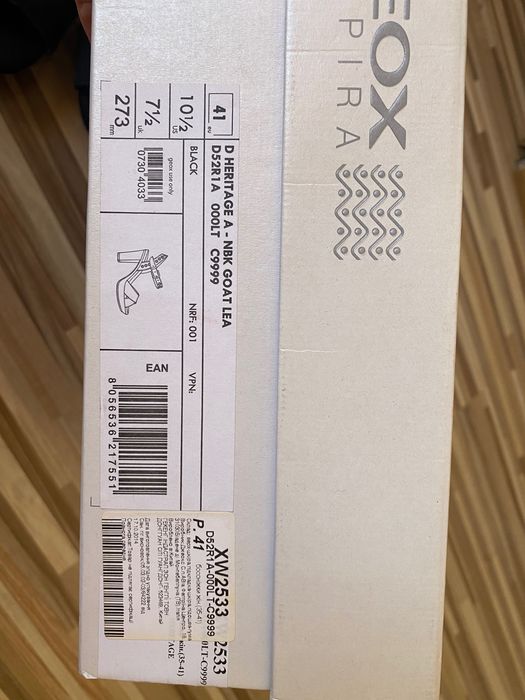 Продам босоножки GEOX