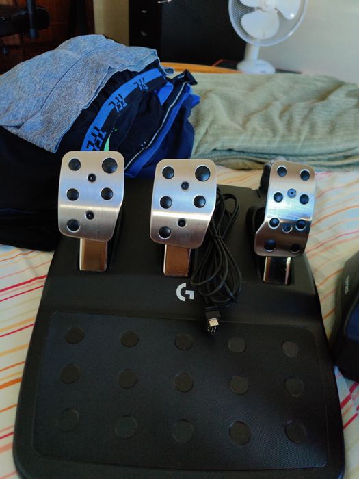 Logitech g923 + câmbio manual