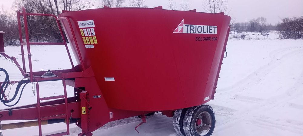 Paszowóz troliet 8m³ wys 2.40