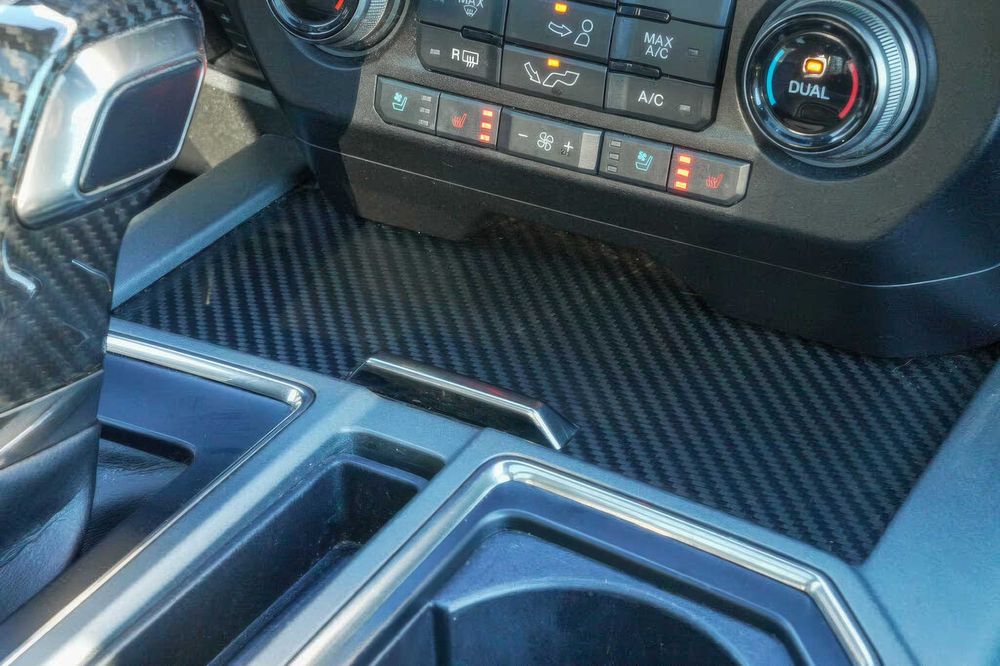 Ford F-150 Raptor      2017