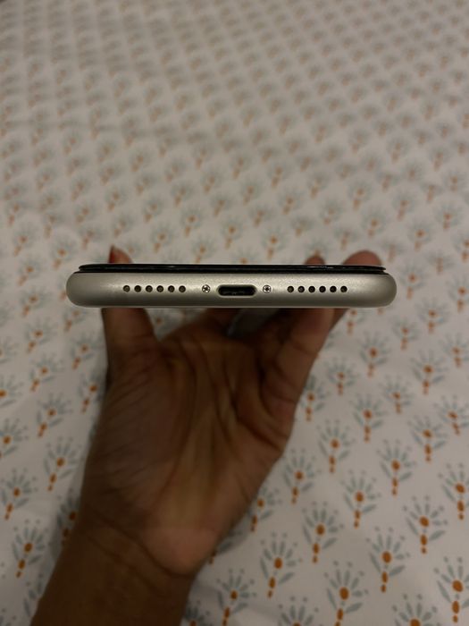 Iphone 11 | Branco | 6,1” | 128GB