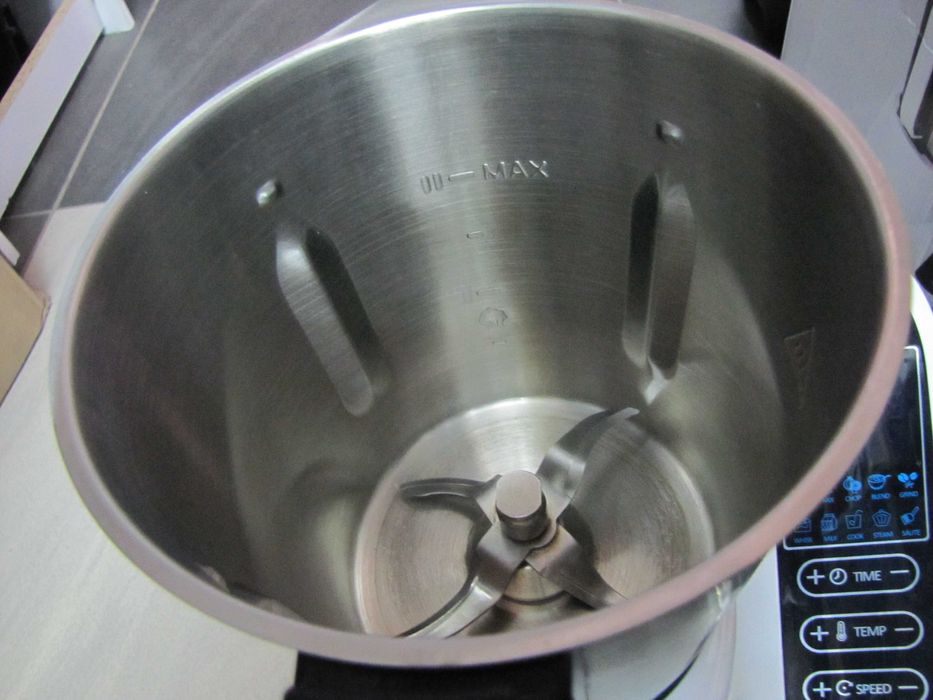 Robot kuchenny wielofunkcyjny jak THERMOMIX Klarstein 10w1