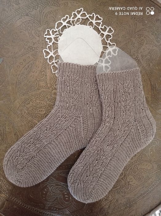 Теплые вязаные носочки