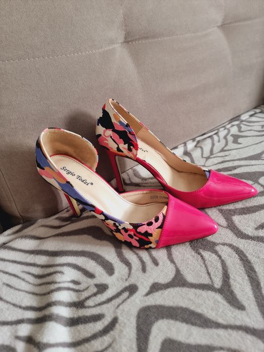 Buty na obcasie r.37