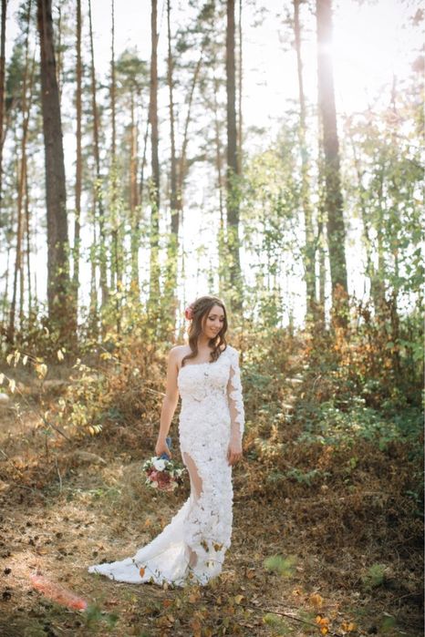 Весільна сукня ручної роботи (3D троянди)