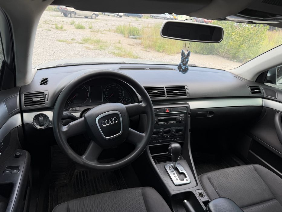 Audi A4 2.0 дизель автомат