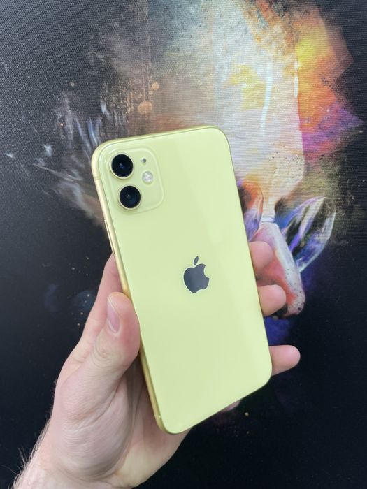 iPhone 11 イエロー 本体　64GB iphone_11_yellow_2_1_1_2.jpg