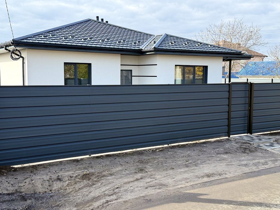 Новий будинок, щойно збудований єОселя. ГАЗ