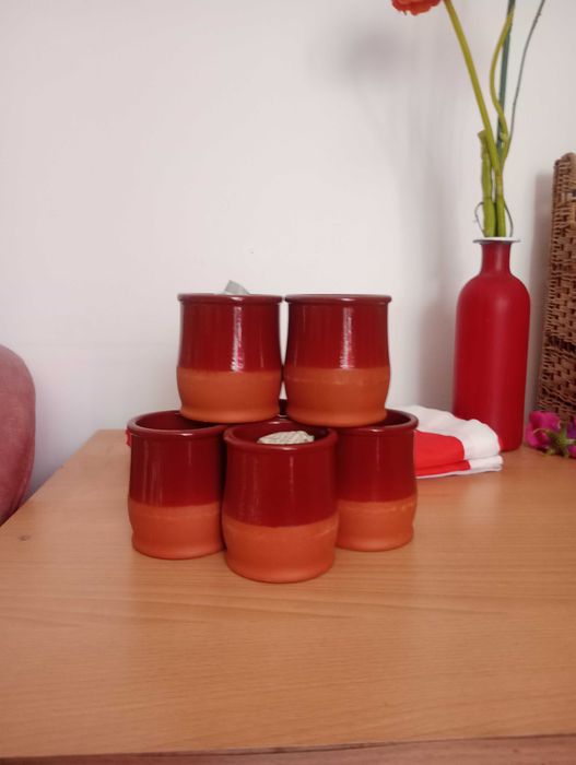 Copinhos de barro