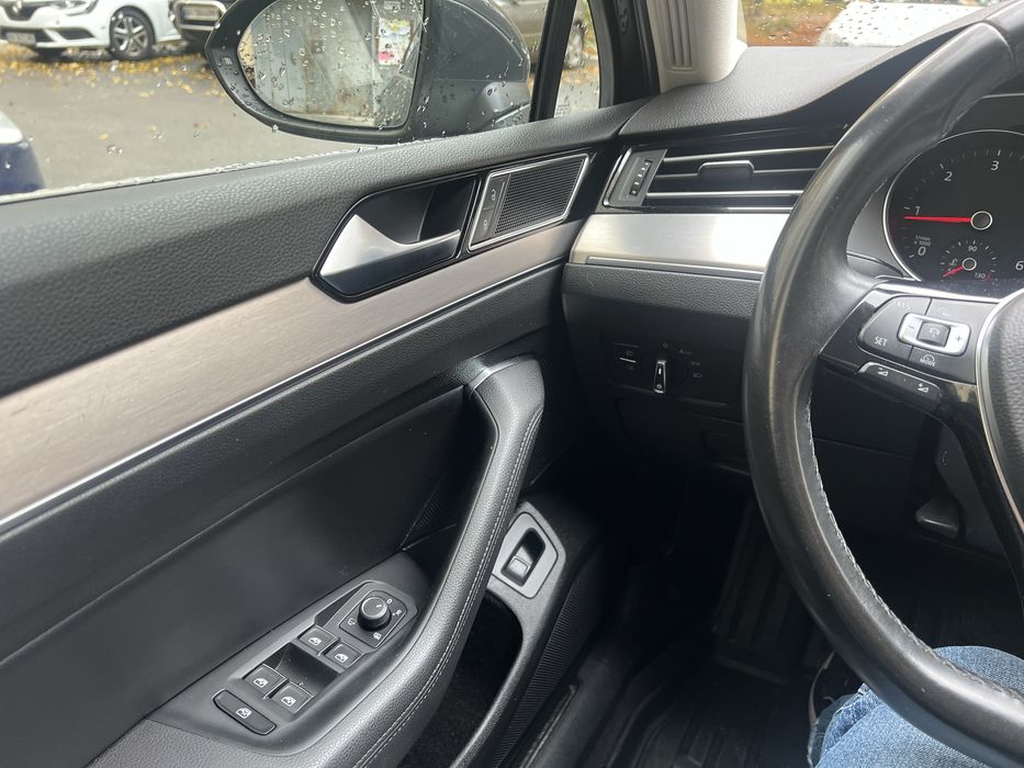 PASSAT B8  2.0TDI  highline