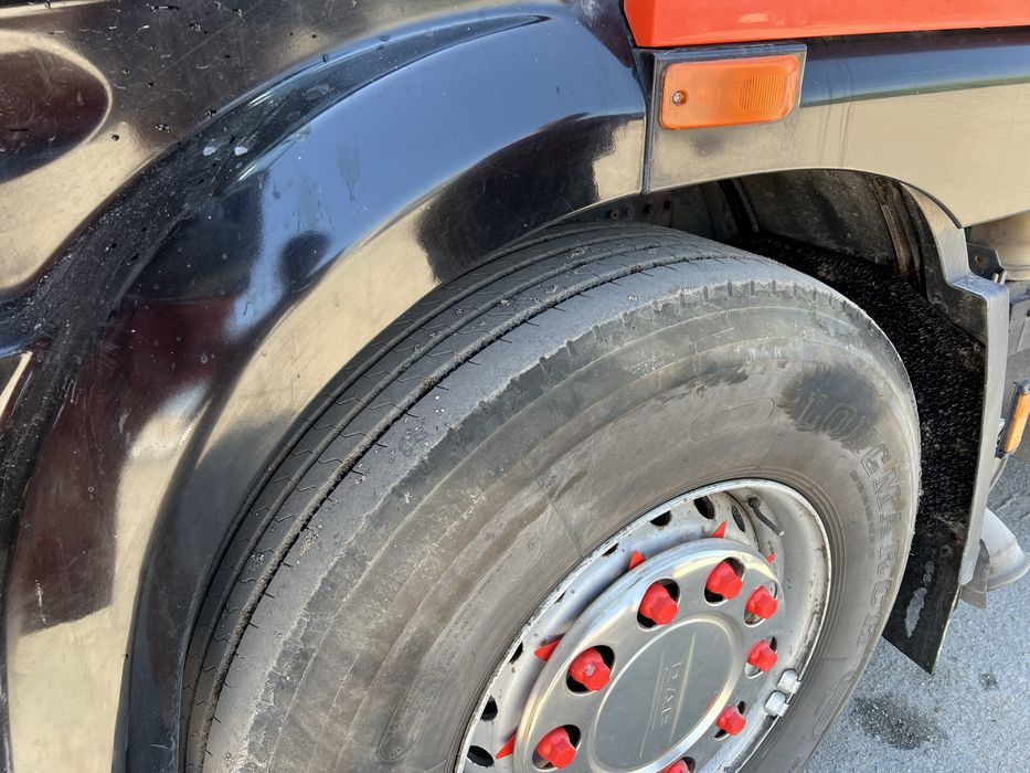 DAF XF 105 2013 рік причеп самоскид Schmitz 2017 рік