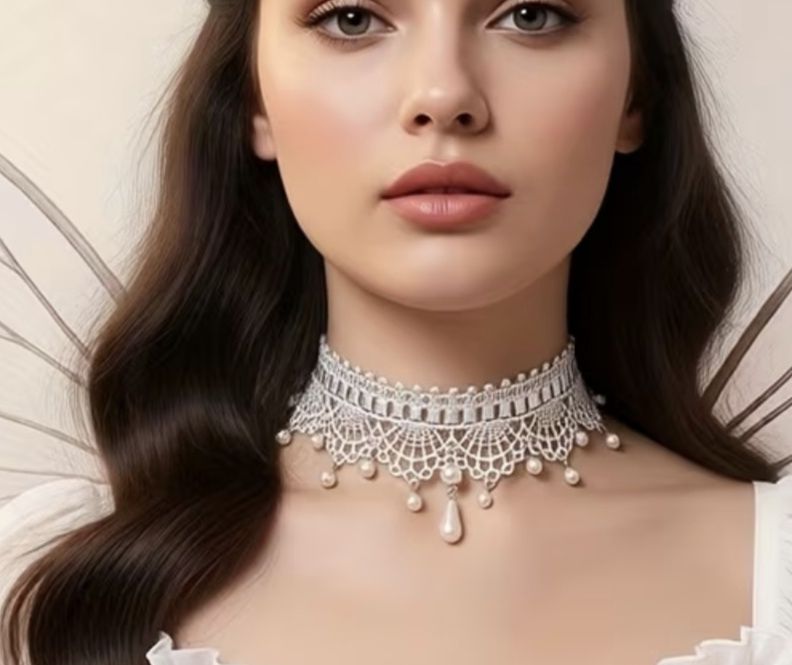 Śliczny, biały choker koronkowy z perłami i kryształkami – NOWY!