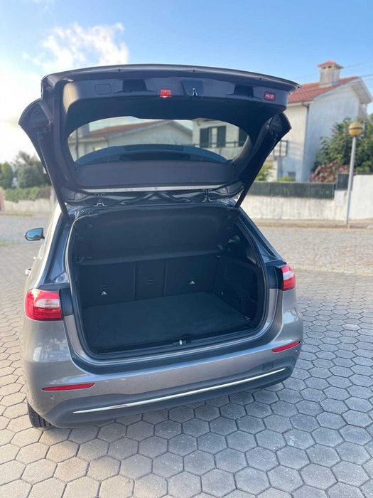 Mercedes-Benz 180D AMG Line