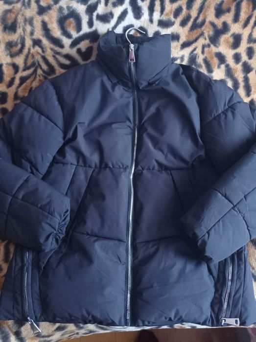 Зимова тепла куртка