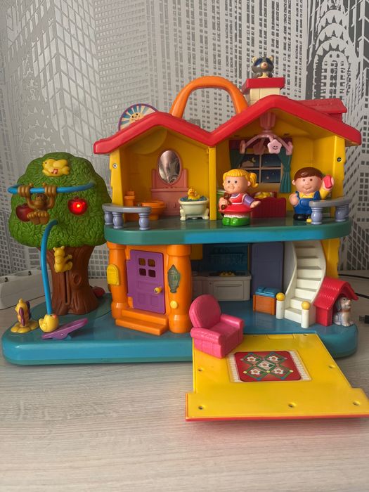 Продам інтерактивну іграшку Кантріхауз Kiddieland