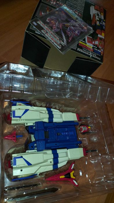 Transformers Masterpiece Star Saber