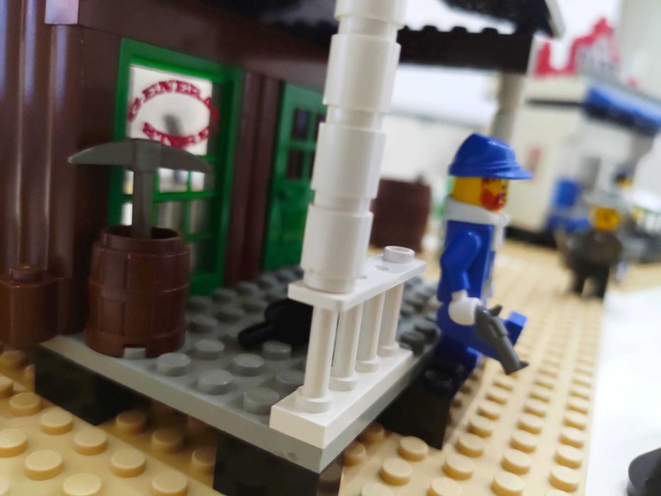 Колекціонеру 1996! Lego Western 6765 Cowboys Gold City Junction ковбої