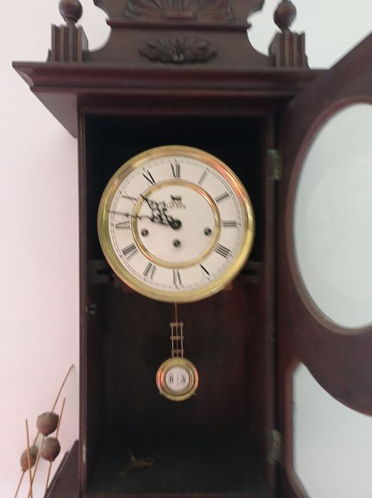 Relógios de parede antigos