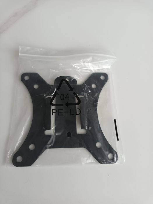 Płytka montażowa VESA 75/100 – Adapter do monitora / Mini PC