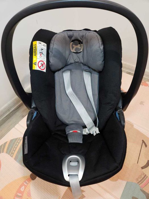 Автокрісло Cybex Cloud Q з вкладкою для немовлят