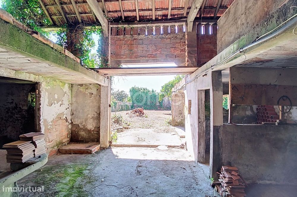 Moradia T2 no centro da Palhaça