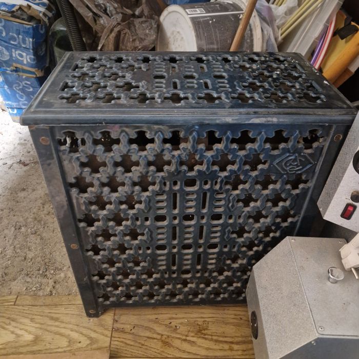 Kominek piec piecyk koza palenisko