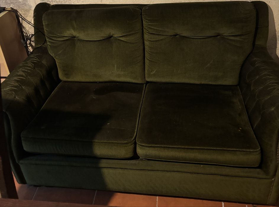 Sofá dois lugares vintage