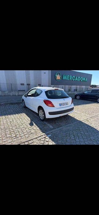 Peugeot 207 1.4 hdi comercial