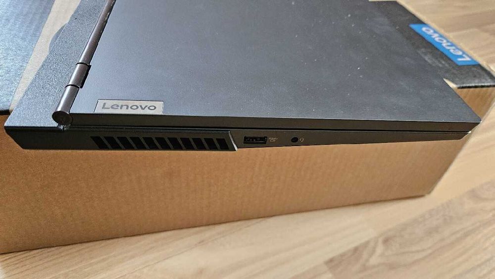 Laptop LENOVO LEGION 15" ic5 512GB GF GTX 1650Ti