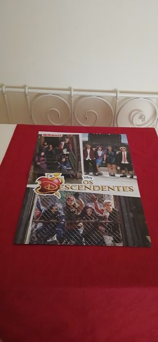 Poster Os Descendentes  - Disney
