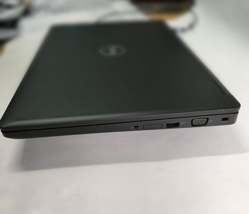 Dell Latitude 5590 15.6" FHD/ I7-8650U/16GB/256Gb/GPU MX130 2GB