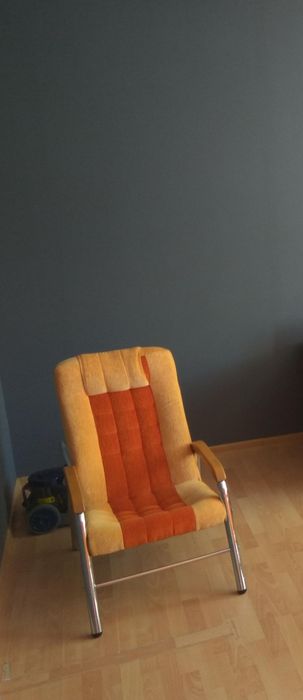 2 Fotele wypoczynkowe