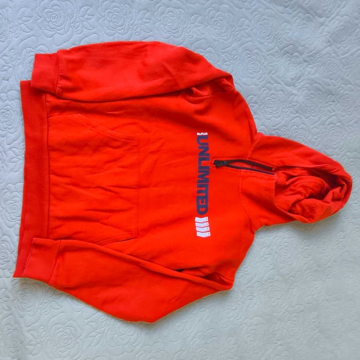 Bluza Reserved rozmiar 146 chłopiec