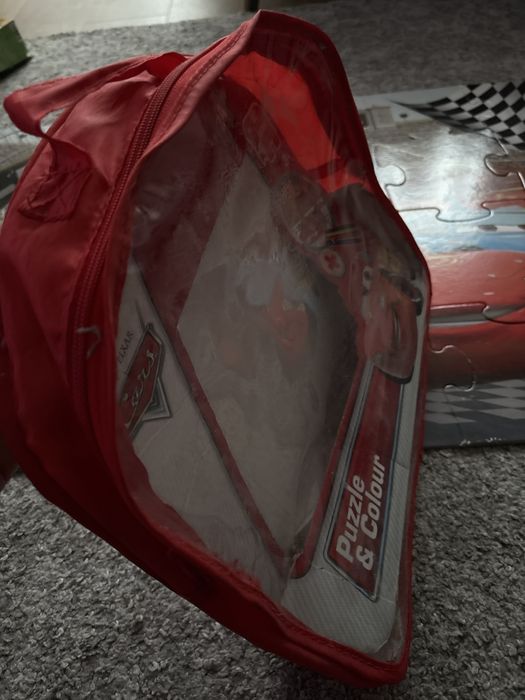 Puzzle AUTA 24 elementy w zamykanej torbie