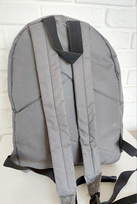 Lekki plecak dziecięcy  sportowy wycieczkowy turystyczny