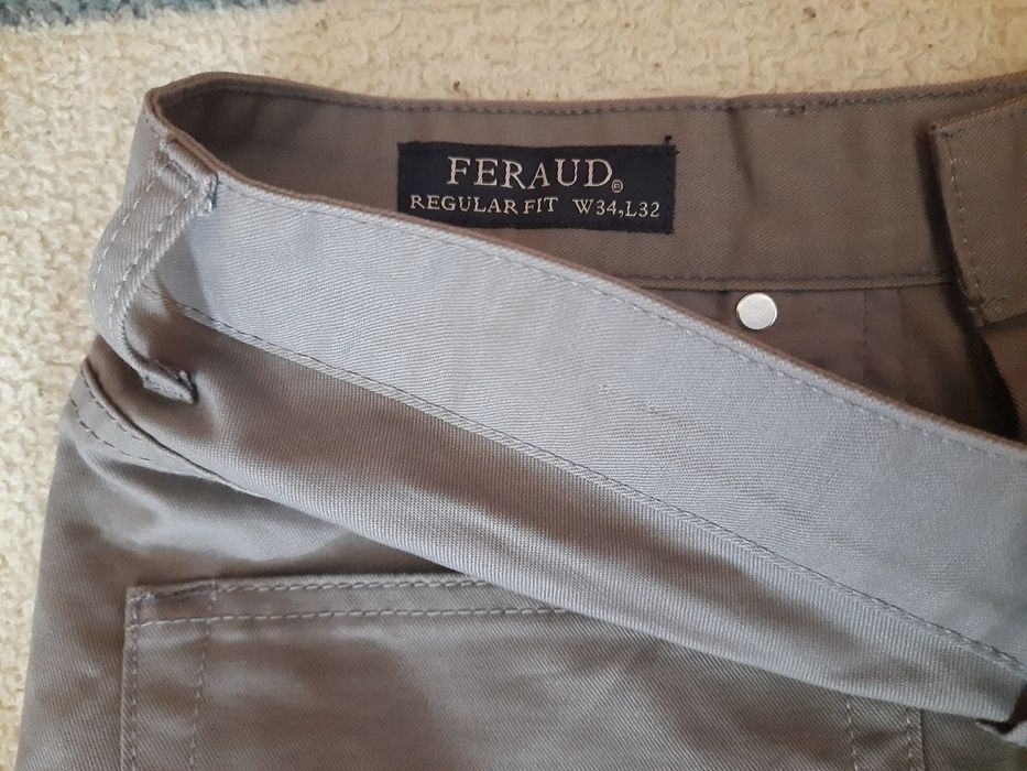 Джинсы "FERAUD" REGULAR FIT. Размер W34, L32. Новые.
