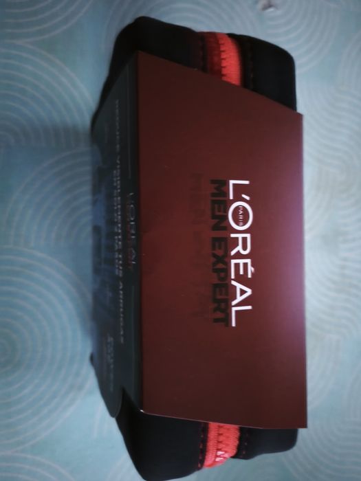 Loreal Men Expert Power Age zestaw dla mężczyzn + kosmet