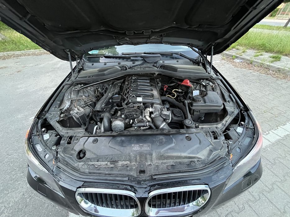 BMW e61 525D 2005r