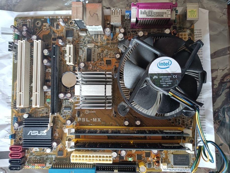 ASUS P5L-MX socket 775 материнська плата  з процесором і кулером (ціна за комплект) також інші комплектуючі.