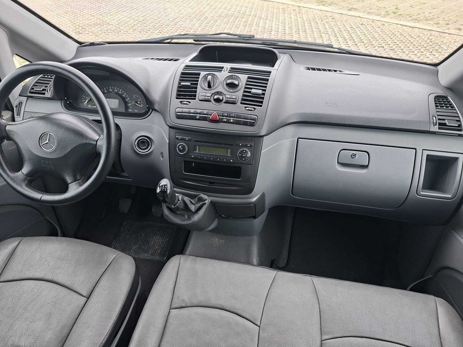 Mercedes Vito 2 a 9 Lug