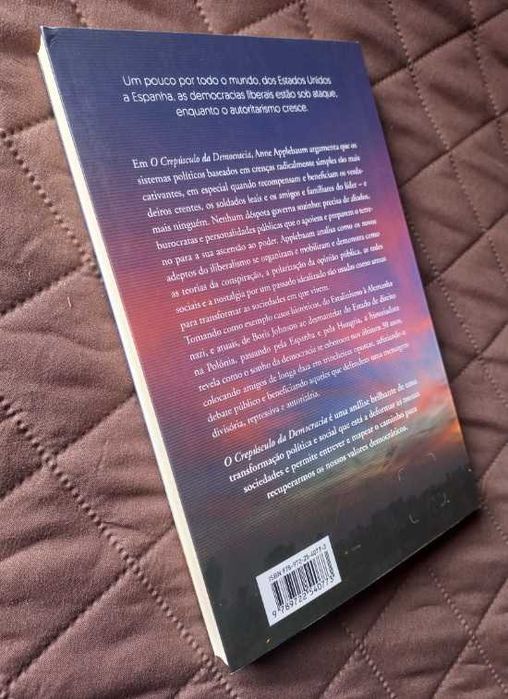 O Crepúsculo da Democracia - Anne Applebaum
